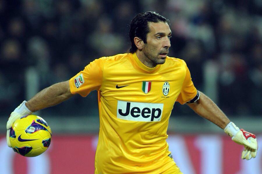 足坛传奇 足坛传奇