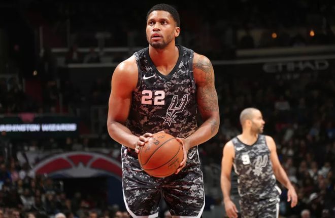 球员选择与 球员选择与