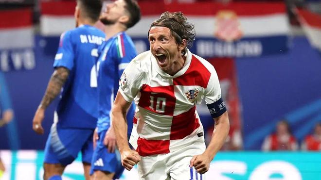 法娴熟的门 法娴熟的门